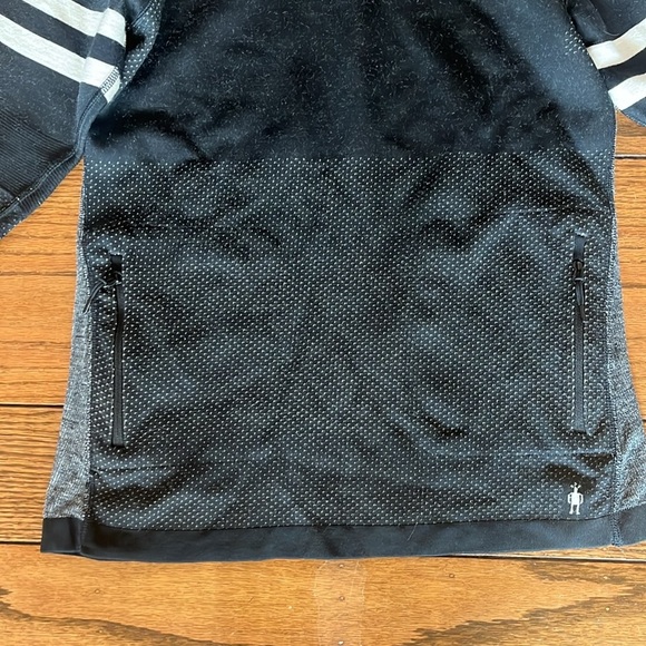 Smart Wool Women's Merino  Tech Pullover Hoodie Size M - Picture 4 of 9